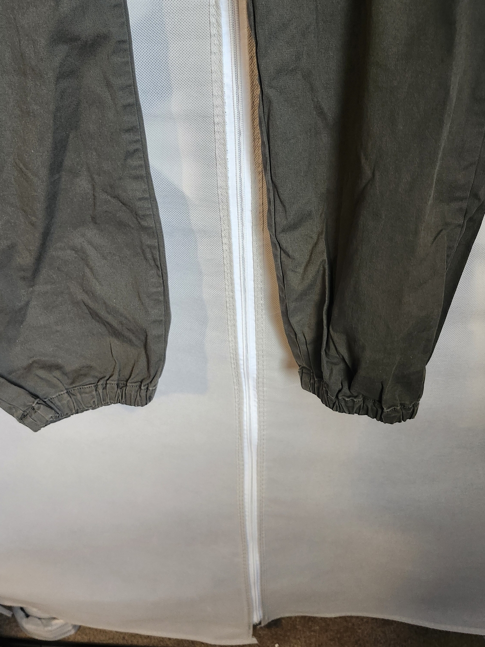 Utility Olive Cargo Joggers with Elastic Cuffs - Picture 6 of 8